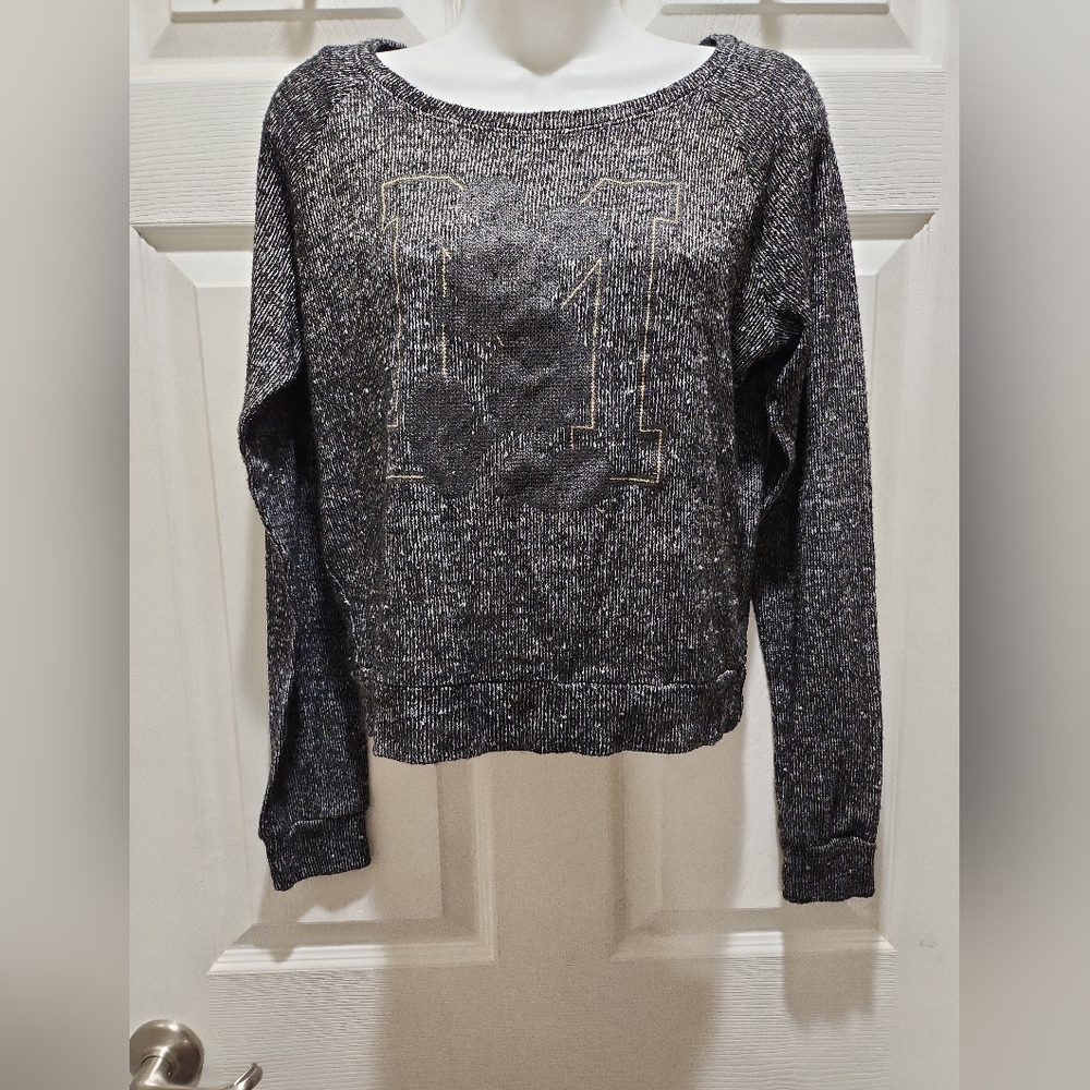 Disney Mickey Mouse Long Sleeve shirt Size Medium